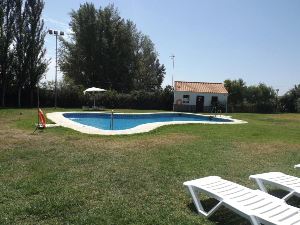 El Venero De Mostoles Constantina Exterior photo